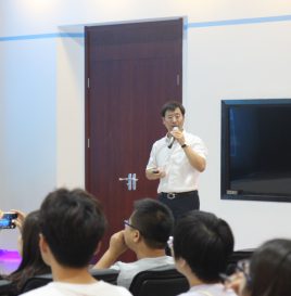 王震坡：依托百万级数据共享平台 为联盟成员提供更优质的服务 | 联盟成立一周年媒体见面会答记者问节选（2）
