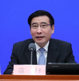 工信部部长苗圩就2019年工业通信业发展情况（含新能源汽车热点问题）进行介绍，并答记者问  北京理工新源  昨天