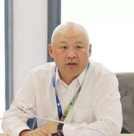 【观点】国创中心总经理原诚寅：长颈鹿的脖子被卡住了怎么办？